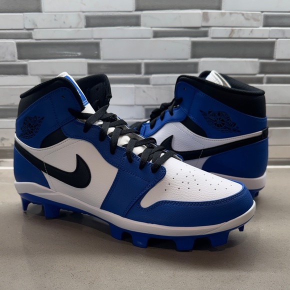 Nike Air Jordan 1 Royal Football Cleats - Picture 2 of 6
